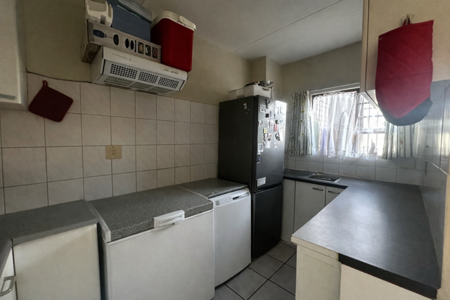 2 Bedroom Property for Sale in Langenhovenpark Free State